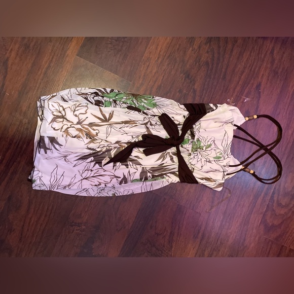 Speechless cross back summer dress - Picture 2 of 3